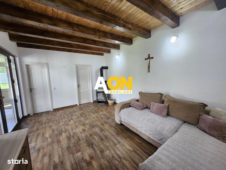 Casă cu 2 camere cu Canalizare în Ampoița