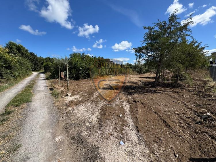 Teren Construcții intravilan de 900 mp, în Jupiter