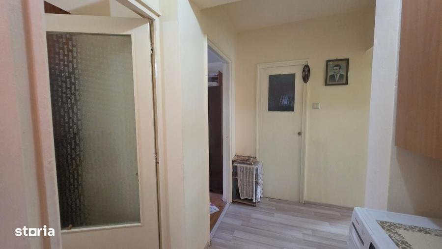 Apartament cu 4 camere în Cetate