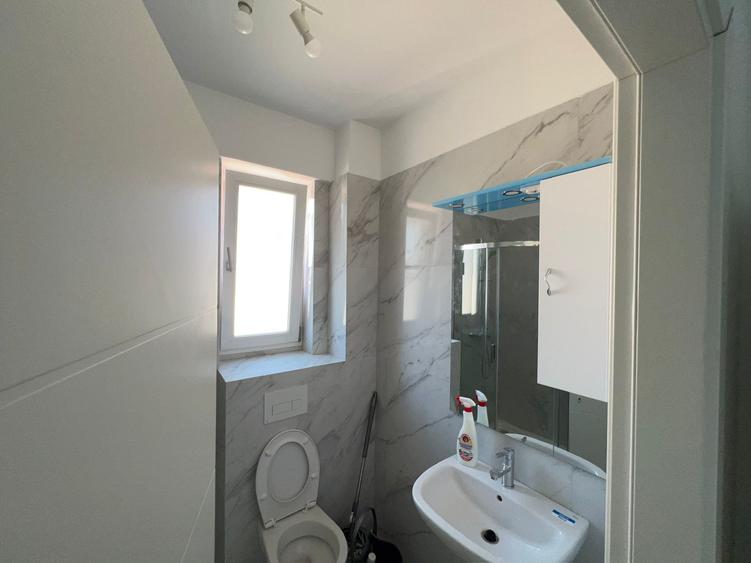 Apartament cu 2 camere semidecomandat, mobilat în Cug