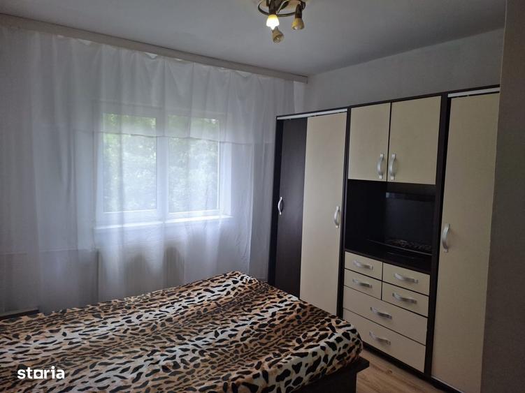 Apartament cu 2 camere decomandat în 9 Mai
