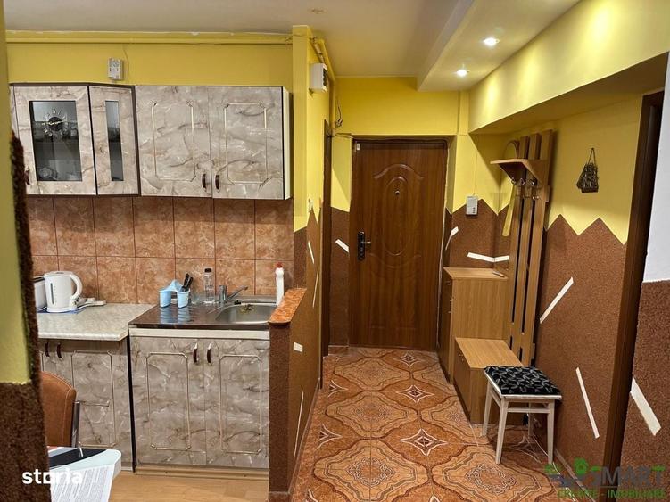 Apartament cu 3 camere decomandat în Traian