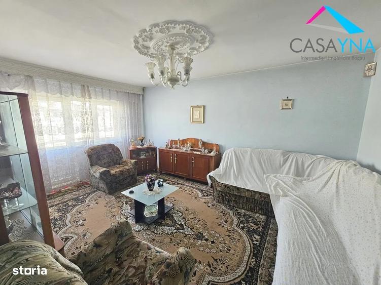 Apartament cu 3 camere decomandat în Ștefan cel Mare