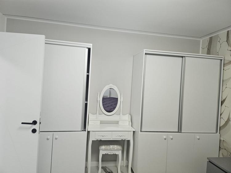 Apartament cu 3 camere decomandat, mobilat în 1 Decembrie 1918