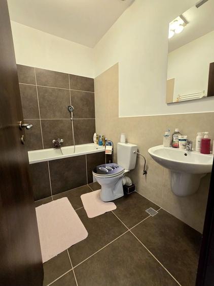 Duplex cu 3 camere cu Canalizare în Balotești