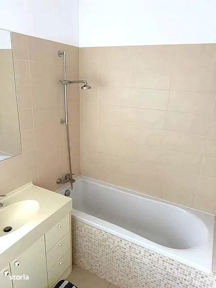 Apartament cu 3 camere decomandat în Nord