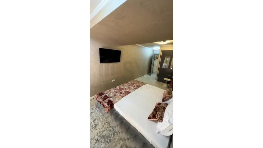 Apartament cu 3 camere decomandat în Herăstrău