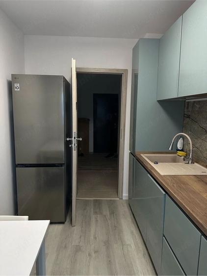 Apartament cu 2 camere decomandat în Obor