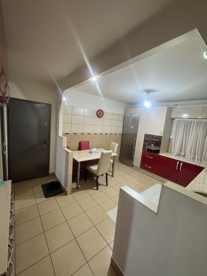 Apartament cu 2 camere semidecomandat în Unirii Nord