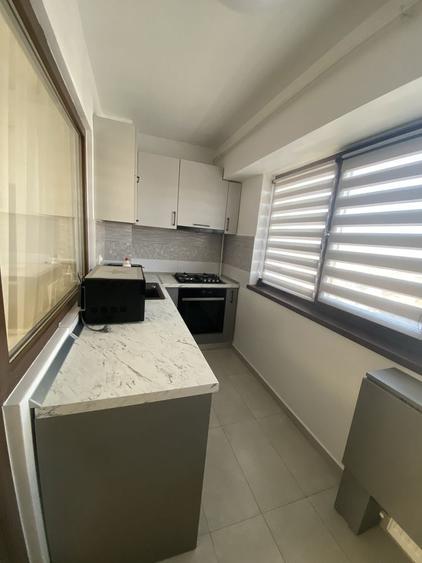 Apartament cu 2 camere decomandat în Craiovei