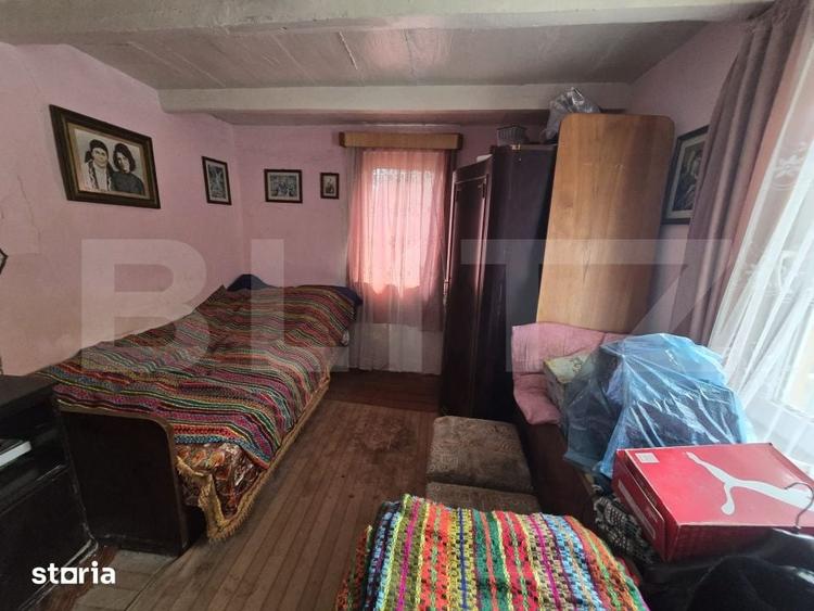 Casă cu 2 camere cu Teren 719 Mp în Sântana de Mureș