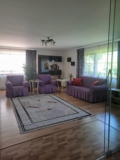 Casă individuală cu 5 camere cu Canalizare în Saligny