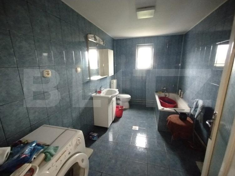 Casă individuală cu 5 camere cu Canalizare în Exterior Sud