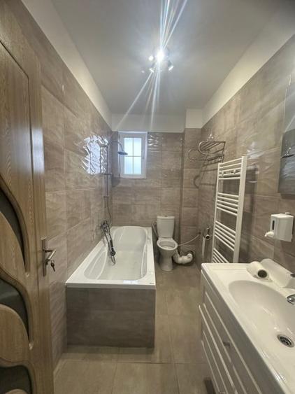 Casă individuală cu 5 camere cu Canalizare în Bragadiru