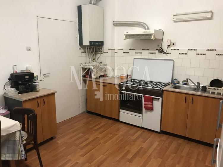 Casă individuală cu 2 camere cu Canalizare în Central