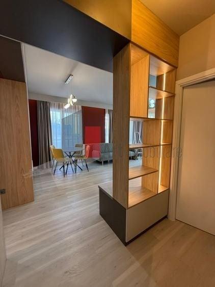 Apartament cu 3 camere semidecomandat în Grozăvești