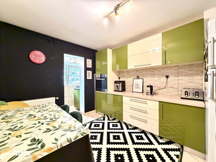 Apartament cu 3 camere decomandat, mobilat în Dorobanților