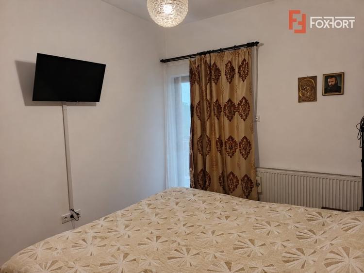 Apartament cu 3 camere decomandat, mobilat în Sânandrei
