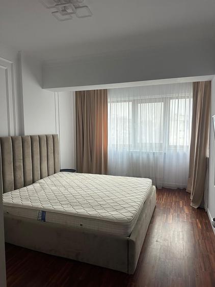 Apartament cu 2 camere, mobilat în City Park Mall