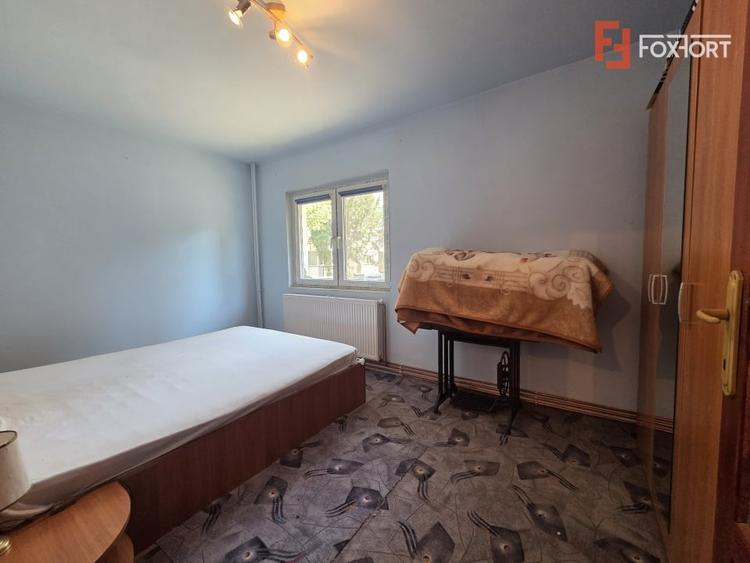 Apartament cu 3 camere, decomandat cu vedere pe 3 parti - zona Miorita - 6