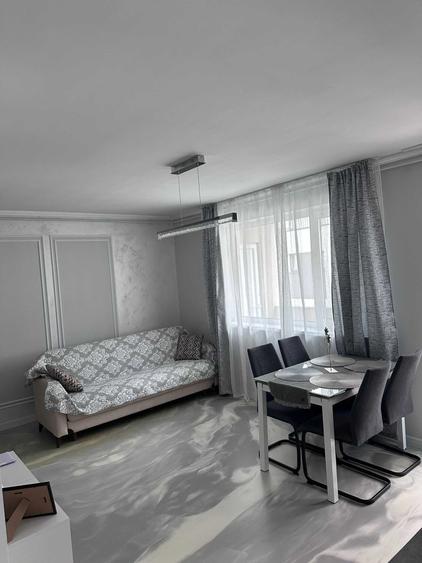 Apartament cu 2 camere decomandat în Florești