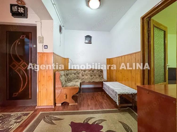 Apartament cu 2 camere decomandat în Piața Centrală