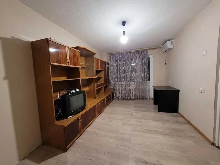 Garsonieră decomandată în Drumul Taberei