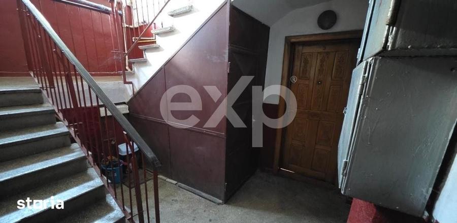 Apartament cu 2 camere semidecomandat în Micro 11