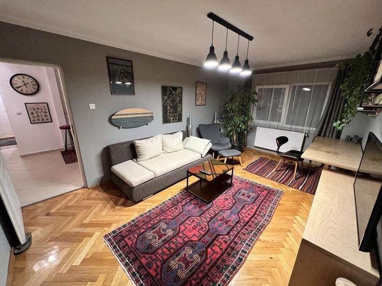 Apartament cu 2 camere decomandat în Grigorescu