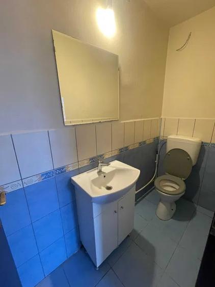 Apartament cu 3 camere decomandat, mobilat în Rahova