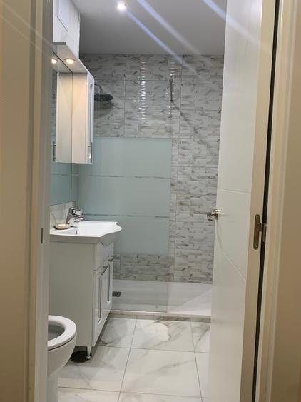 Apartament cu 3 camere decomandat, mobilat în Stadion