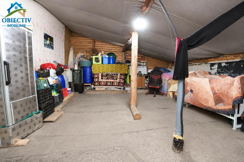 Apartament cu 3 camere semidecomandat în Dărmănești