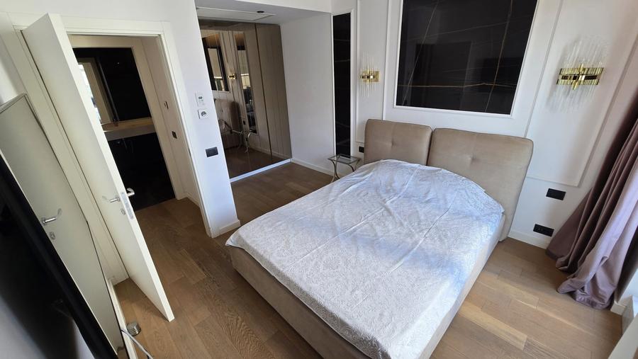 Apartament cu 2 camere semidecomandat, mobilat în Aviației