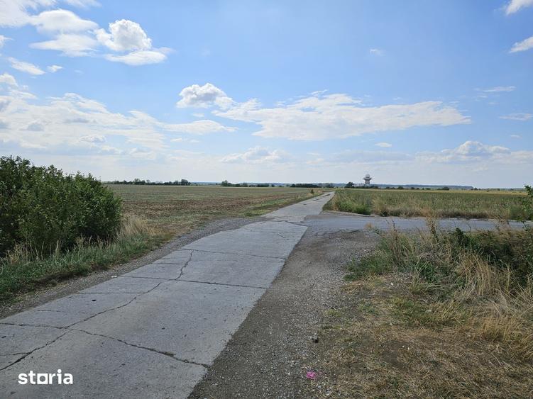 Spațiu comercial, de 14,900 mp, în Mogoșoaia