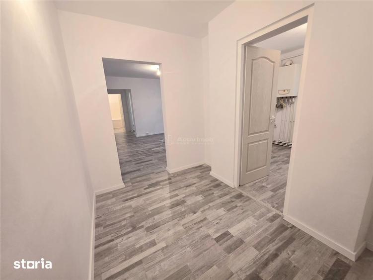 Apartament cu 2 camere în Micro 3