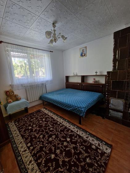 Casă cu 4 camere în Malovăț