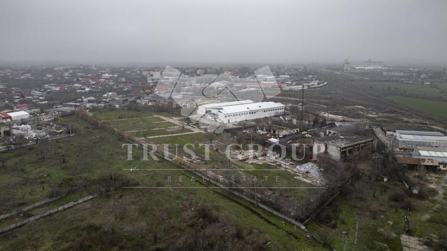 Teren Construcții intravilan de 28788 mp, în Central