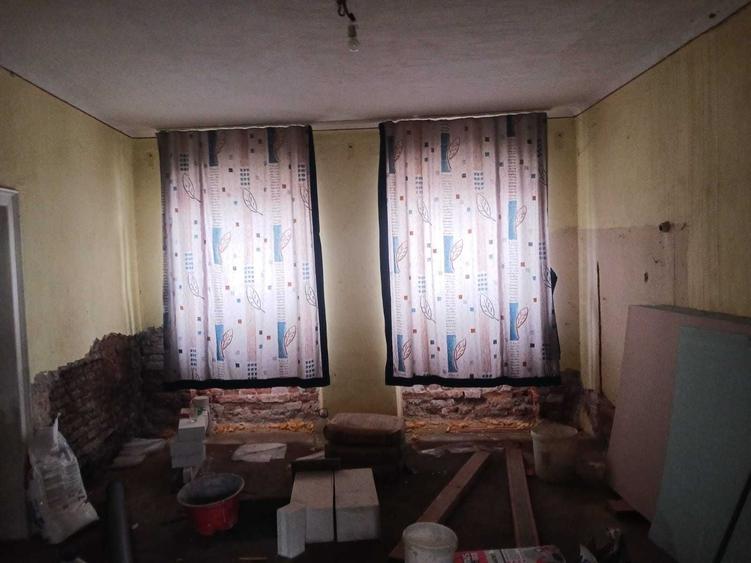 Casă cu 3 camere în Central