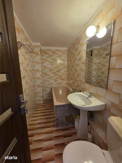 2 camere decomandat - Novaci - Sebastian - 11