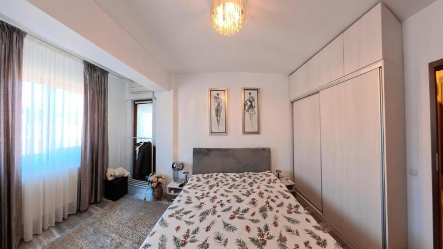 Apartament cu 2 camere decomandat, mobilat în Titan