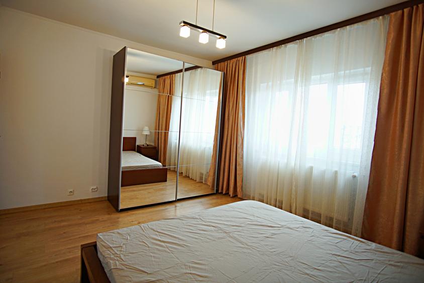 Splaiul Unirii | Nerva Traian | Timpuri Noi metrou, renovat recent, anvelopat - 8