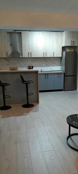 Apartament cu 2 camere decomandat în Politehnica