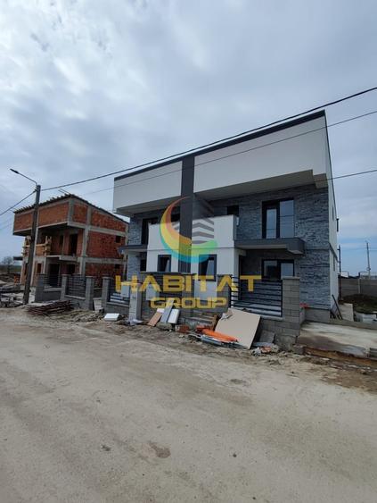 Duplex cu 3 camere cu Canalizare în Berceni