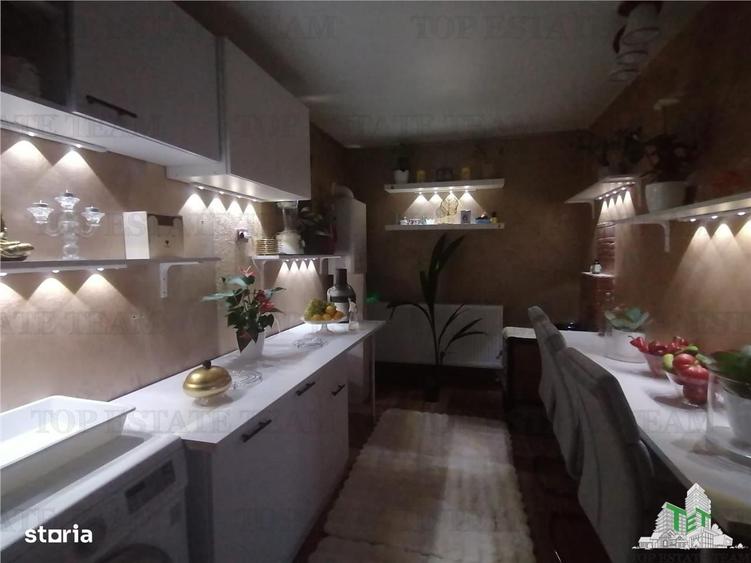 Casă cu 4 camere în Meri