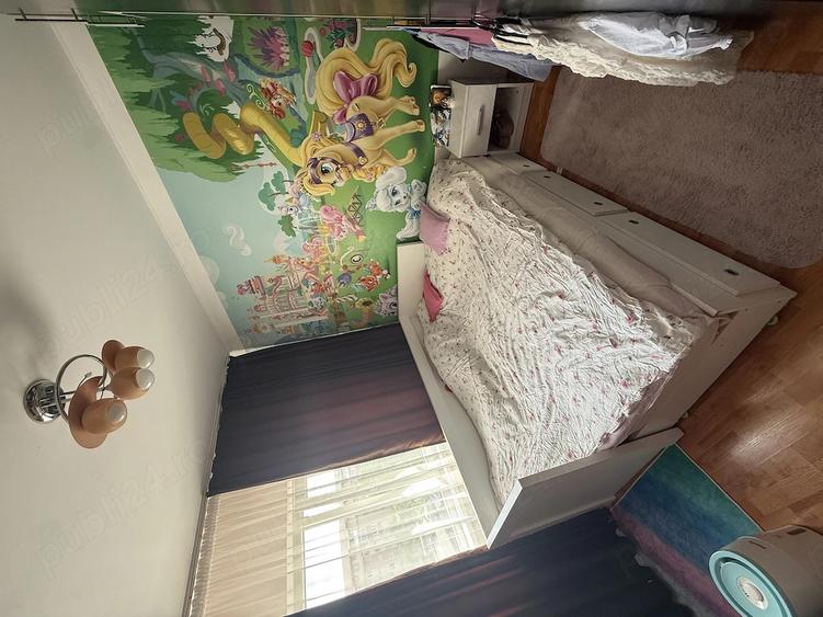 Apartament cu 3 camere decomandat în Ostroveni