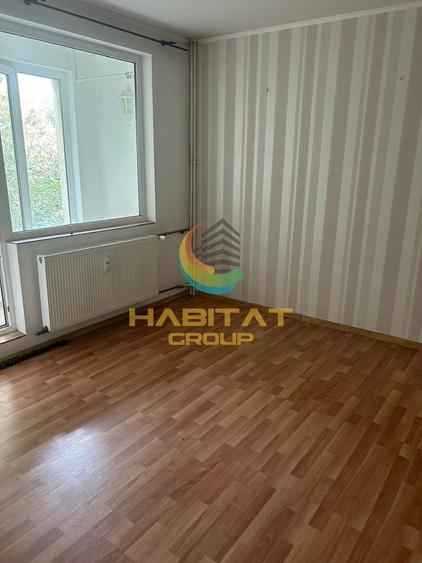Apartament cu 4 camere decomandat în Brâncoveanu