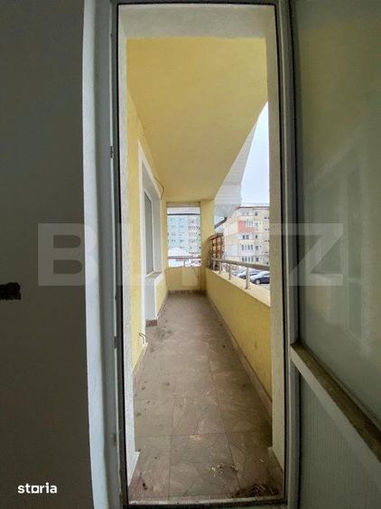 Casă cu 7 camere cu Teren 500 Mp în Ștefan cel Mare
