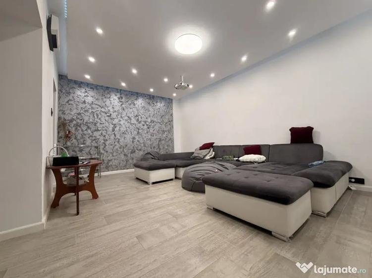 Casă cu 7 camere cu Teren 411 Mp în Dâmbovița