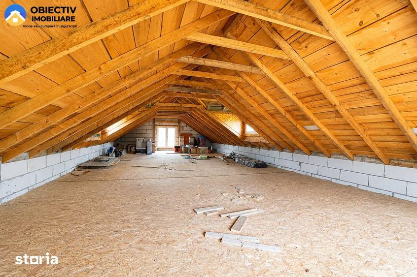 Casă cu 3 camere cu Teren 2335 Mp în Bodești