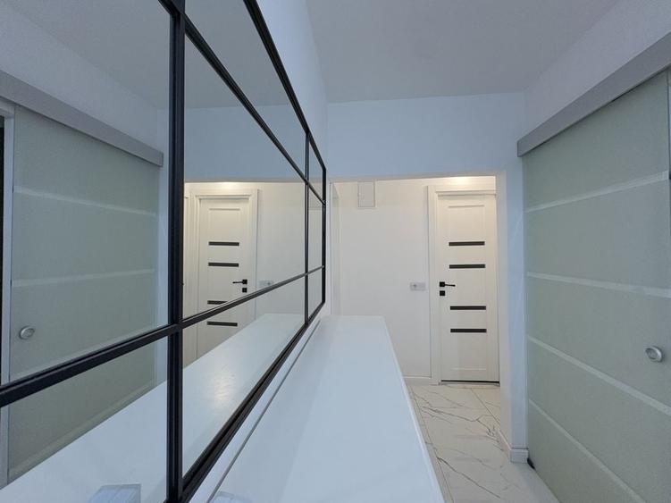 Apartament cu 2 camere decomandat în Între Lacuri